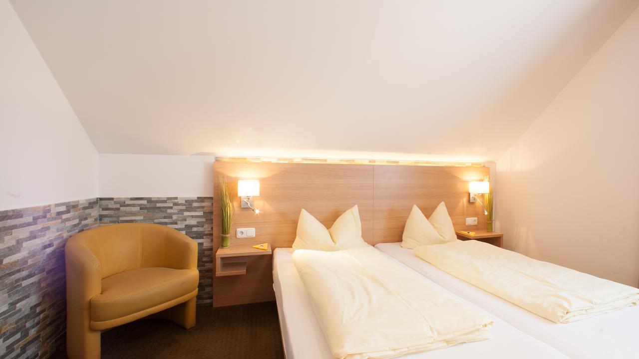 Hotel Vitis Erding Exteriör bild