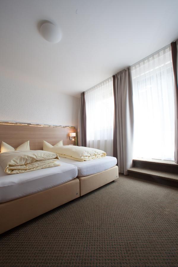 Hotel Vitis Erding Exteriör bild